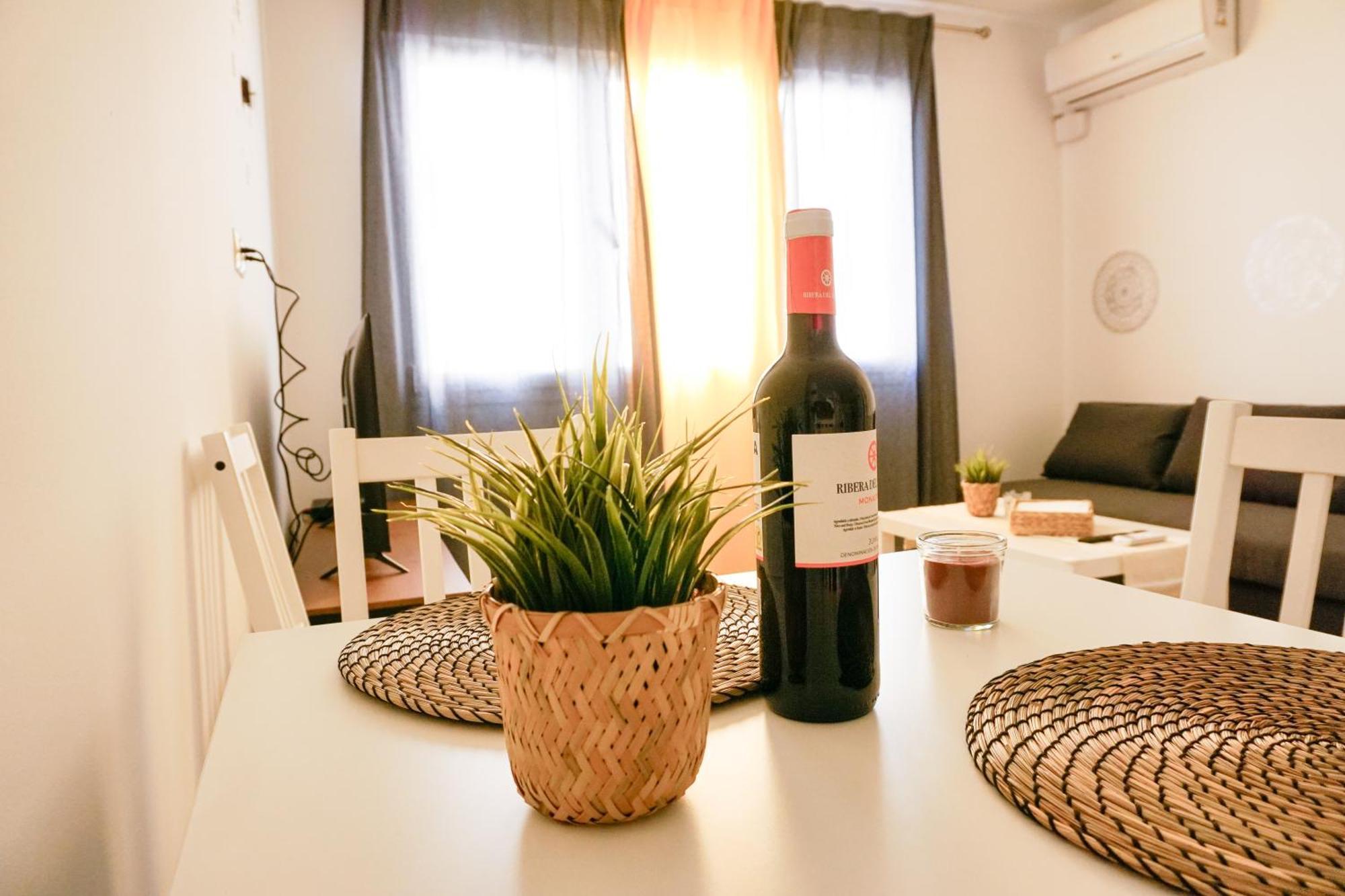 Martina I Apartment Malaga Exterior photo
